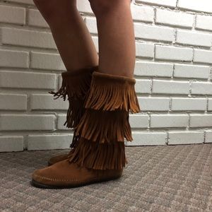 Minnetonka fridge boots